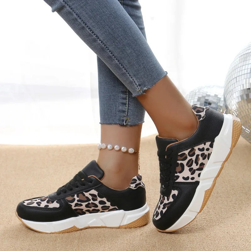 Sherri™ | Sneakers met Luipaard Print